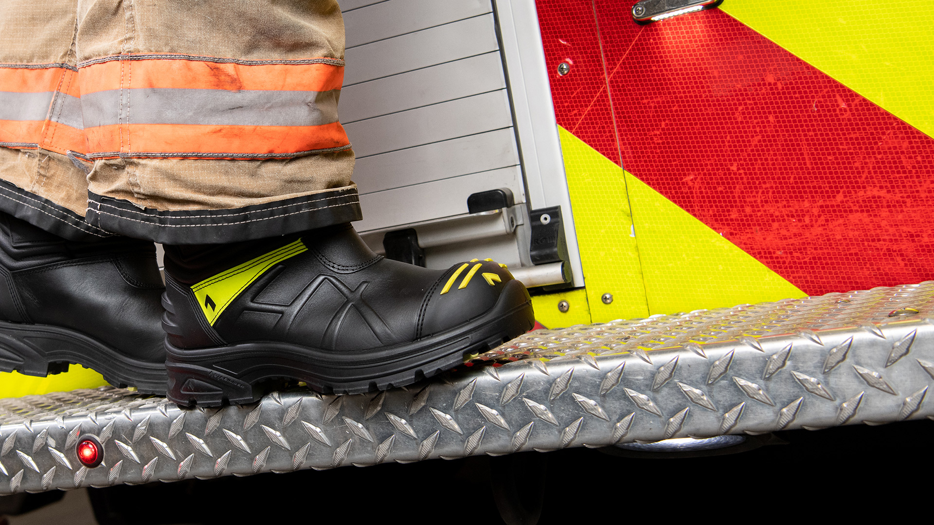 HAIX launches the FIRE EAGLE 2.0 - Emergency Services Times